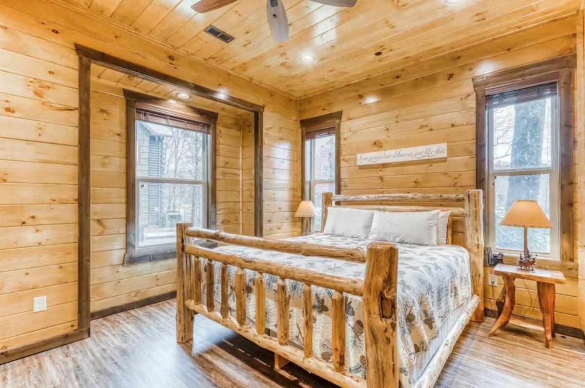 The Great Dogwood Manor By Stony Brook Cabins Gatlinburg Eksteriør bilde
