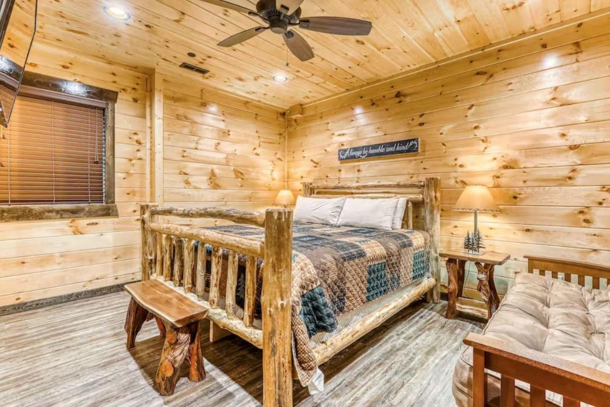 The Great Dogwood Manor By Stony Brook Cabins Gatlinburg Eksteriør bilde