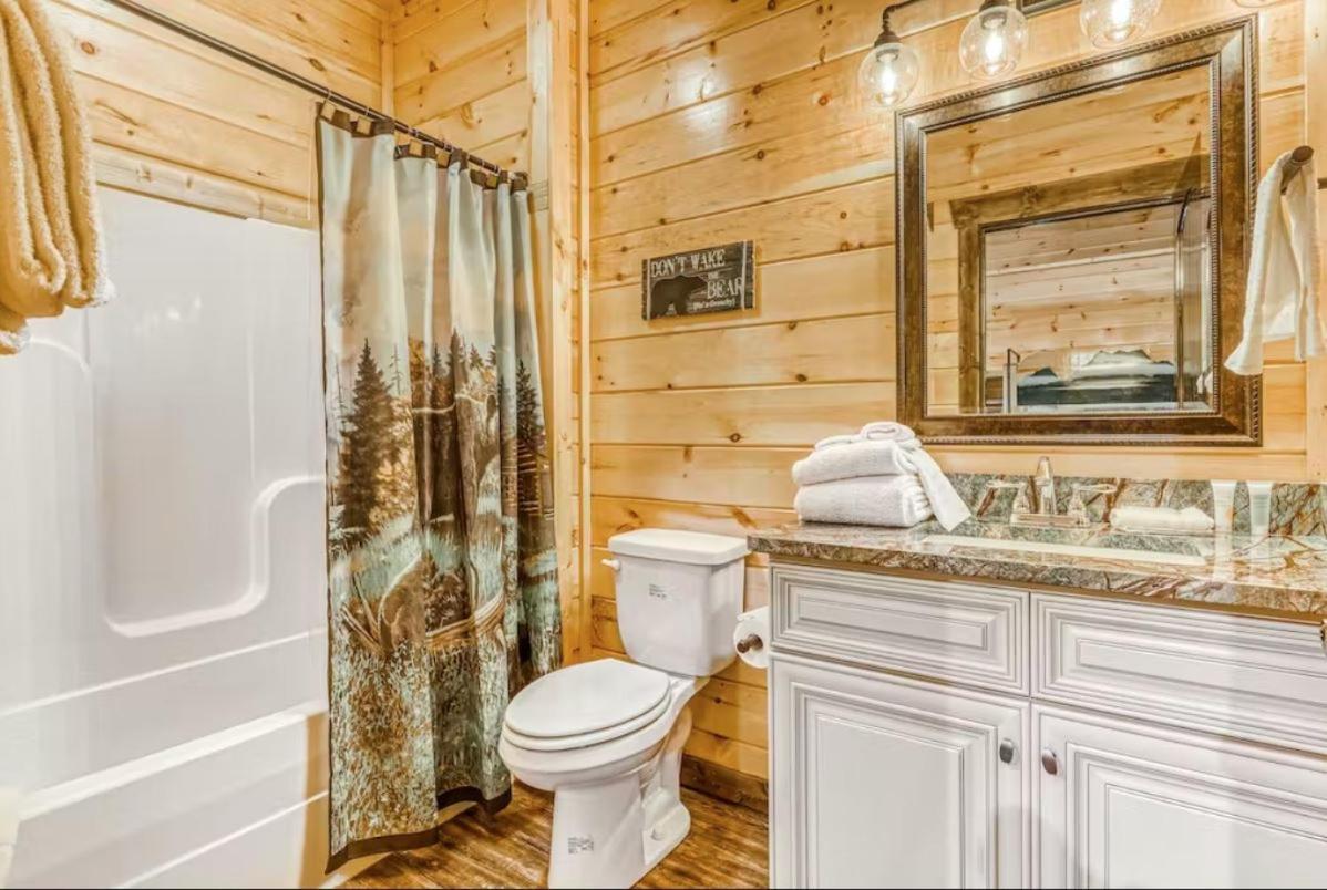 The Great Dogwood Manor By Stony Brook Cabins Gatlinburg Eksteriør bilde