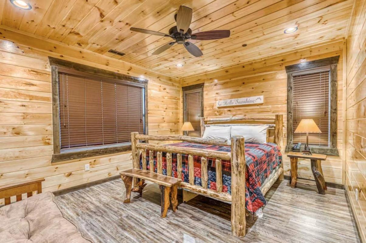 The Great Dogwood Manor By Stony Brook Cabins Gatlinburg Eksteriør bilde